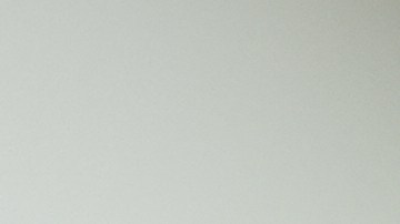 Personas se registran para votar en un centro de votación en San Diego, California.