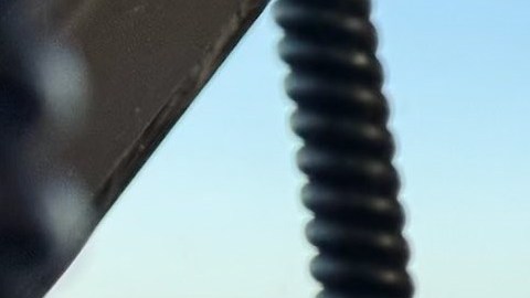 Las autoridades continúan investigando la causa del accidente.