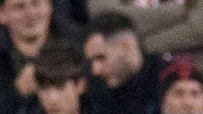 BILBAO, 03/12/2025.- El delantero francés del Real Madrid Kylian Mbappé (dcha) celebra el 0-3 conseguido durante el partido de la jornada 19 de LaLiga EA Sports entre el Athletic Club y el Real Madrid, disputado este miércoles en el estadio de San Mamés en Bilbao. EFE/Javier Zorrilla