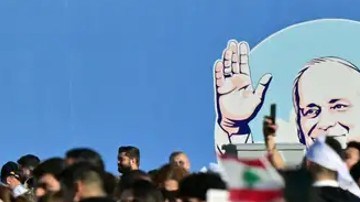 Papa se despide del Líbano con misa ante 150.000 fieles