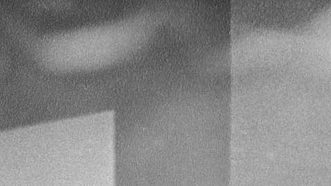 Fernando Valenzuela es bañado con champagne por su compañero Tom Niedenfuer al celebrar los Dodgers el campeonato de la Liga Nacional de 1981, año en el que el pitcher mexicano hizo historia y cautivó al béisbol.