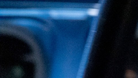 ICE realiza operativos contra cualquier inmigrante indocumentado.