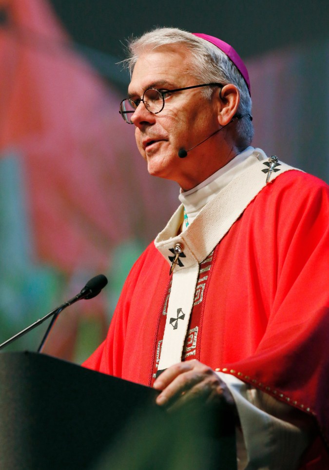 “Deportaciones infunden miedo de forma generalizada”, acusa líder de la Conferencia de Obispos Católicos