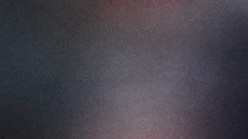 Alex Highsmith celebra tras una tacleada durante el juego de los Steelers contra los Baltimore Ravens.