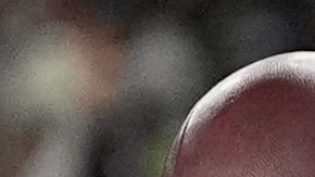 El ala cerrada Eric Saubert, quien solo tenía 2 recepciones en todo el año, celebra luego de conseguir la conversión de 2 puntos que le dio a los Seahawks un emocionante triunfo en tiempo extra sobre los Rams.