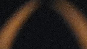 Fernando Mendoza, quarterback de la Universidad de Indiana, charla con reporteros en Los Ángeles días antes del Rose Bowl 2026. El joven de sangre cubana es la gran atracción del partido contra Alabama.