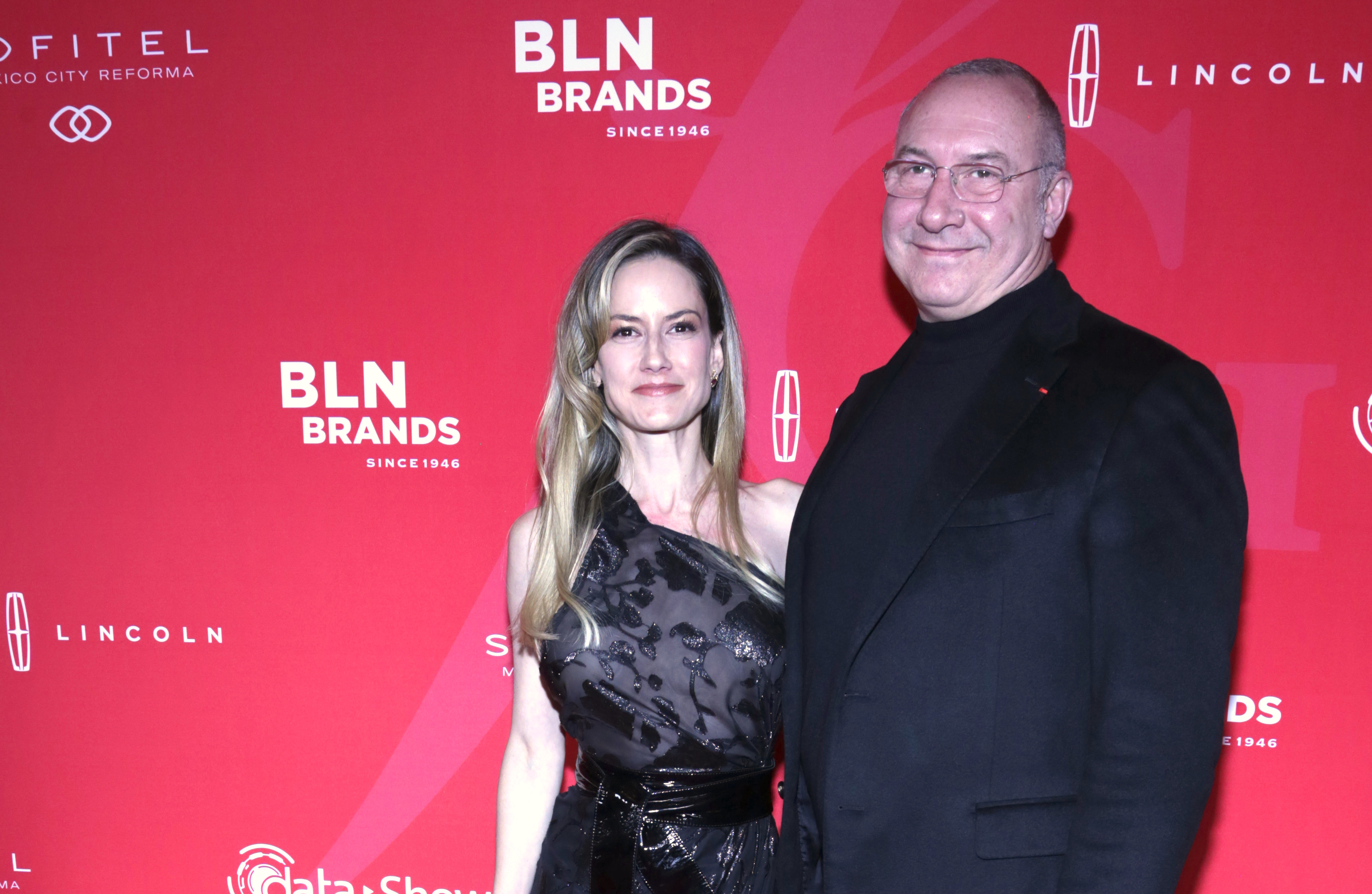 Altair Jarabo presume sus románticas vacacione en Hong Kong con su