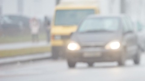 Llaman a tener precaución al manejar durante la temporada de fiestas.