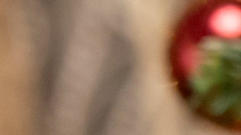 Consumidores se muestran pesimistas sobre la economía, pero siguen gastando ¿Por qué?