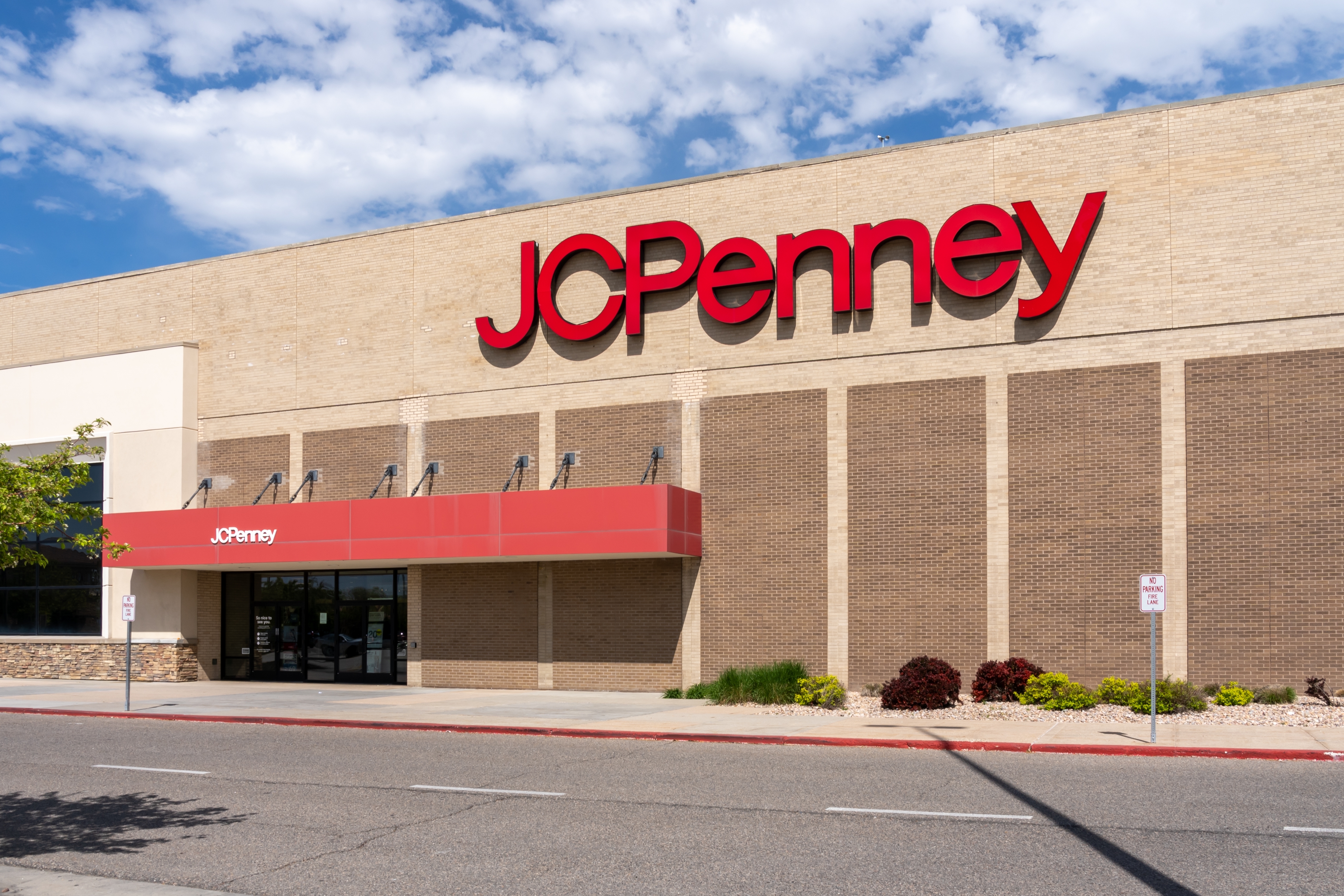 JCPenney anuncia el cierre de una tienda en California - La Opinión