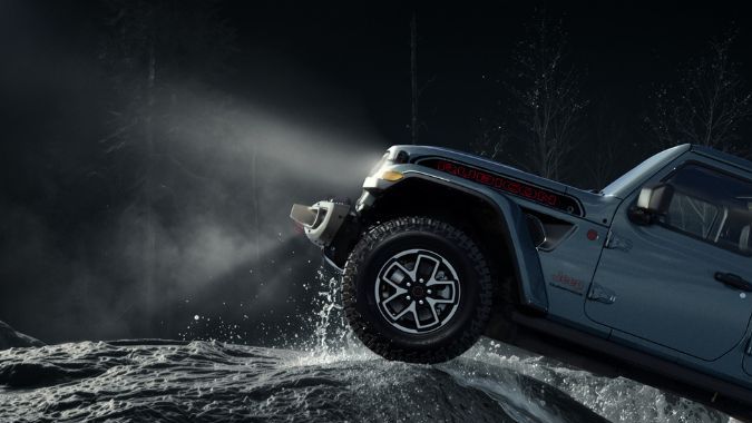 Jeep Gladiator Shadow Ops 2026