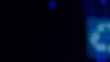 Martha Higareda revela las fotos de su primera Navidad como mamá de gemelas