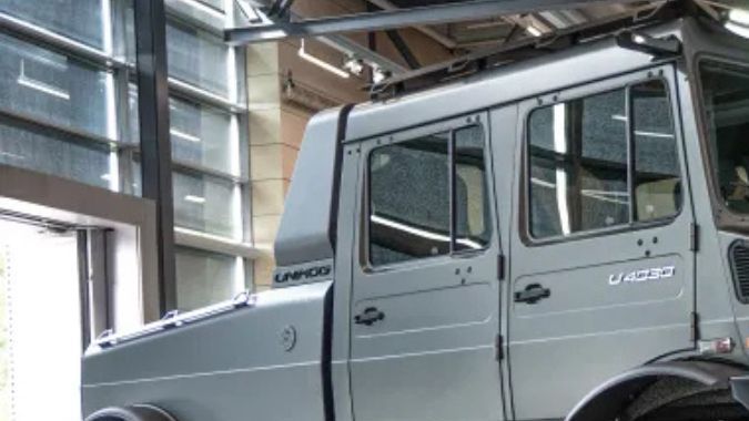 Mercedes-Benz Special Trucks Unimog