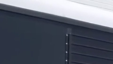 En todo EEUU, agentes federales de inmigración han adoptado tácticas “cada vez más ilegales y agresivas”.