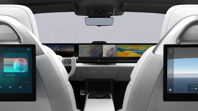 Pantallas para jugar Playstation en el AFEELA 1