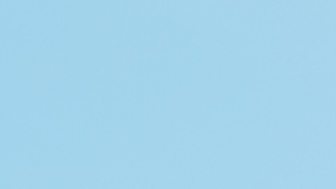 Paramount le ofrece un millonario acuerdo a Warner y compite con la propuesta de Netflix