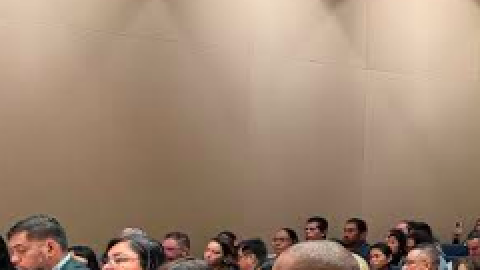 Activistas asisten a la audiencia congresional la semana pasada en LA.