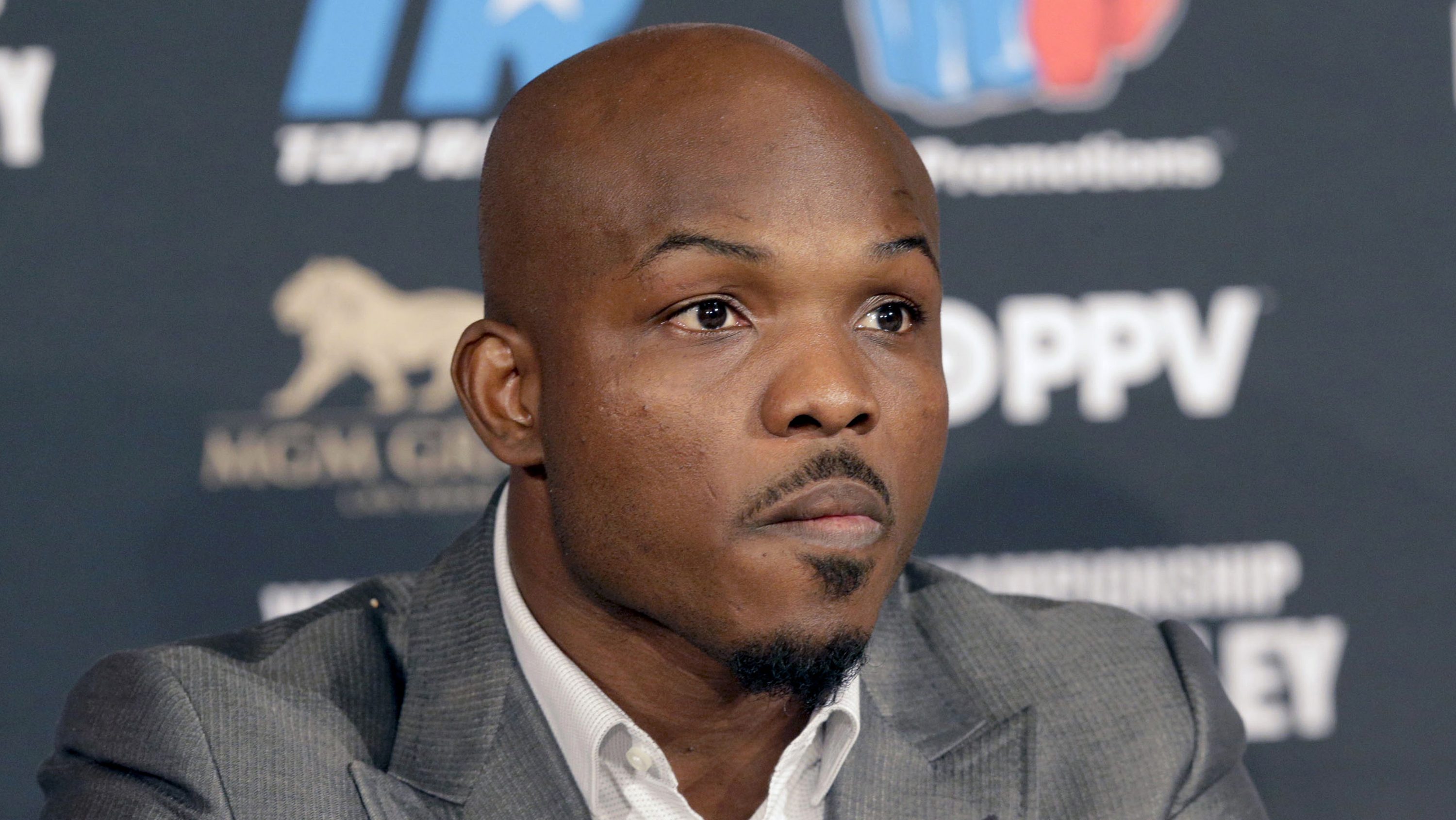 Timothy Bradley critica actuación de Jake Paul:
