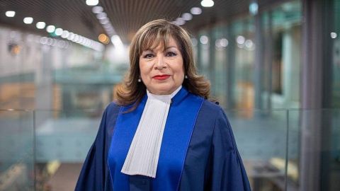 "Me sacaron las tarjetas de crédito y no puedo enviar dinero a mi país": Luz del Carmen Ibáñez, la jueza peruana de la Corte Penal Internacional sancionada por EE.UU.