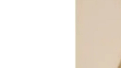 Picard, que enseñó música en la escuela secundaria Maloney en Meriden, enfrenta cinco cargos de agresión sexual en segundo grado.