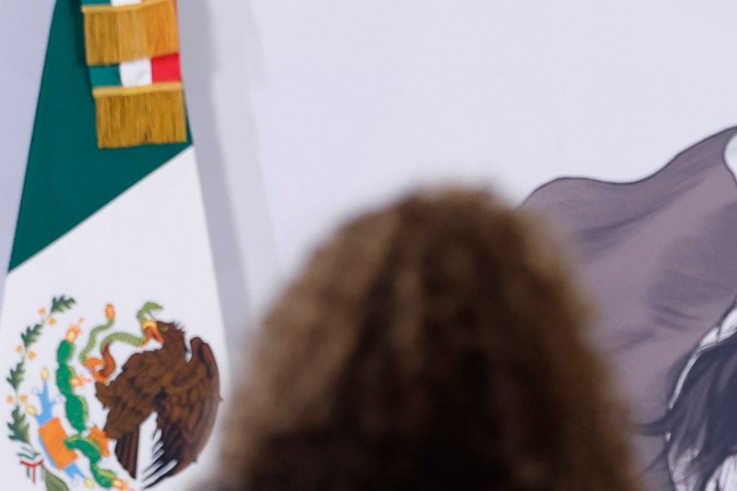 Sheinbaum no ve riesgo de "invasión" a México y descarta llamada a Trump