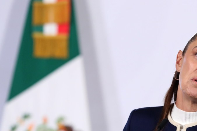 Sheinbaum afirma que avión militar Hércules de EE.UU. que aterrizó en México era de "capacitación"