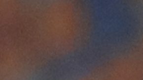 Samuel Eto'o posa junto a la Copa África.