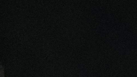 Imagen del aeropuerto de La Carlota en Caracas tras escucharse algunas explosiones así como el sobrevuelo de aeronaves en la madrugada del sábado.