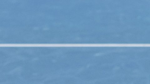 Aryna Sabalenka posa junto a su trofeo.