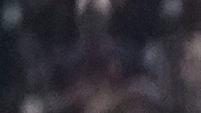 Raphinha, la figura del partido, celebra el tercer gol del Barcelona.