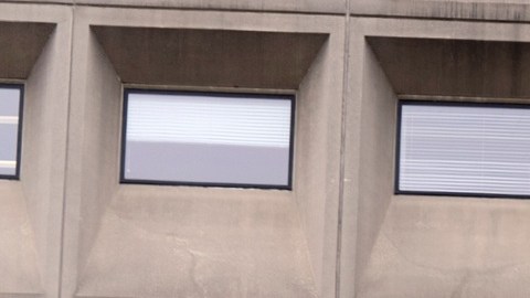 El Departamento de Vivienda de EE.UU. presiona para verificar ciudadanía de inquilinos.