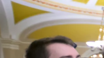 Cobertura del aborto amenaza con impedir un acuerdo en el Congreso sobre los subsidios a la atención médica