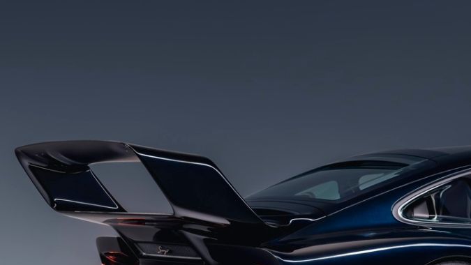 El Singer Sorcerer y Porsche 911