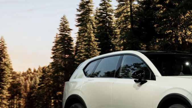 El Volvo EX60 Cross Country