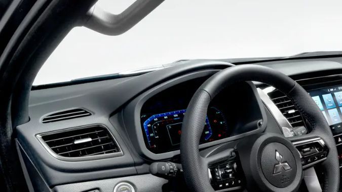 Interior del Mitsubishi Montero Sport