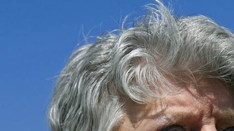 Julia Brownley, miembro la Cámara de Representantes por el 26.º Distrito Congresional de California