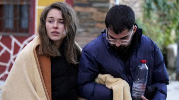 "Vimos cómo moría gente alrededor, pero no podíamos hacer nada": los relatos de los sobrevivientes del choque de trenes en España
