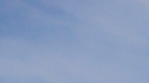 El Faro de Alejandría no solo servía como una guía vital para los barcos que se dirigían al puerto, sino que simbolizaba la economía y cultura de la ciudad.