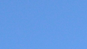 Miembros enmascarados de un grupo progubernamental conocido como "Colectivos"