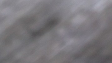 Debido al largo proceso de fermentación del surströmming, lo correcto es abrir la lata bajo el agua por precaución ante la expulsión de gases.