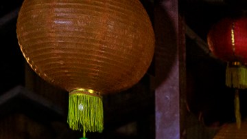 Los personajes de Disneyland lucirán sus atuendos asiáticos.