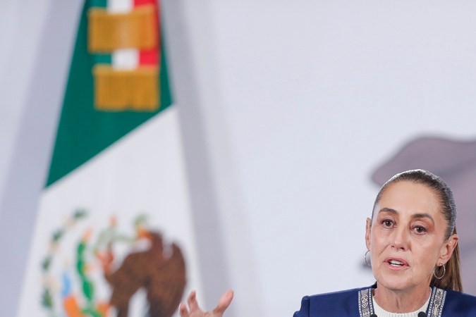 Sheinbaum advierte que es "absolutamente falso" que los carteles gobiernen México
