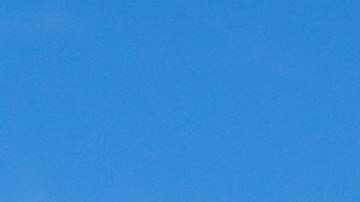 Pittsburgh Steelers international fan Juan Soto of Morelia, Mexico, heads into Empower Field at Mile High before an NFL football game against the Denver Broncos Sunday, Sept. 15, 2024, in Denver .(AP Photo/David Zalubowski)