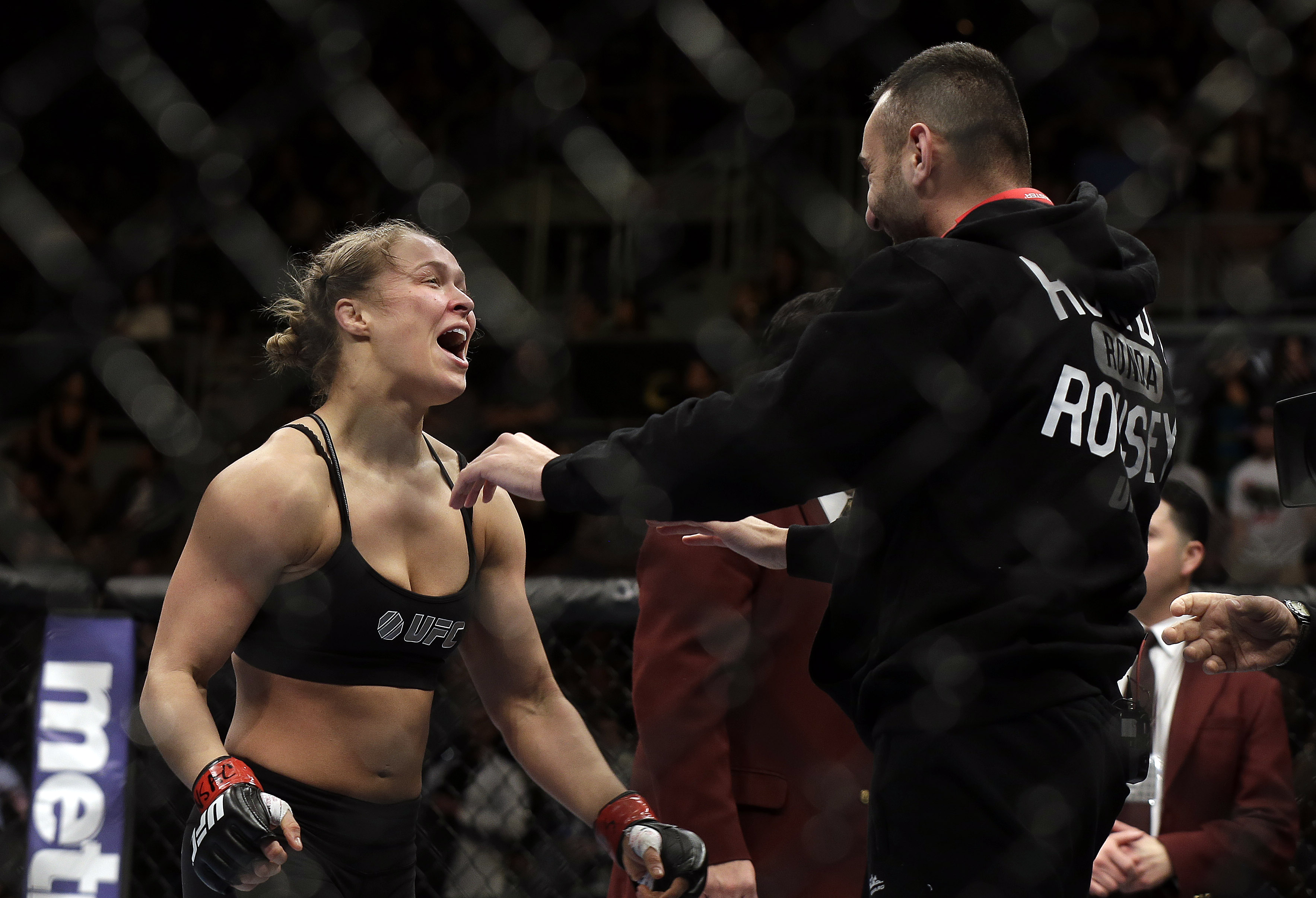 Ronda Rousey contactó a UFC para regresar a las MMA - La Opinión