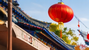 Danza del león durante el Año Nuevo Chino en Los Ángeles con familias y faroles rojos