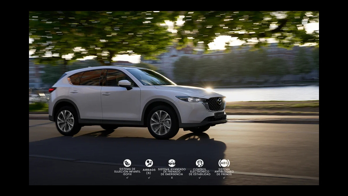 Mazda CX-5 2026 mantiene una falla en su pantalla tras 10,000 millas