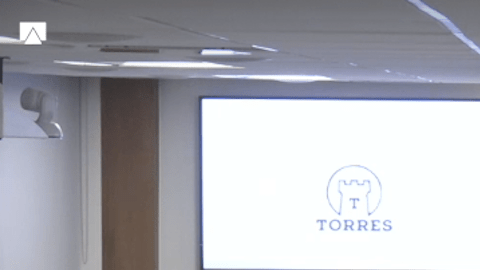 Concejales de El Monte votan a favor de que el alcalde siga siendo electo.