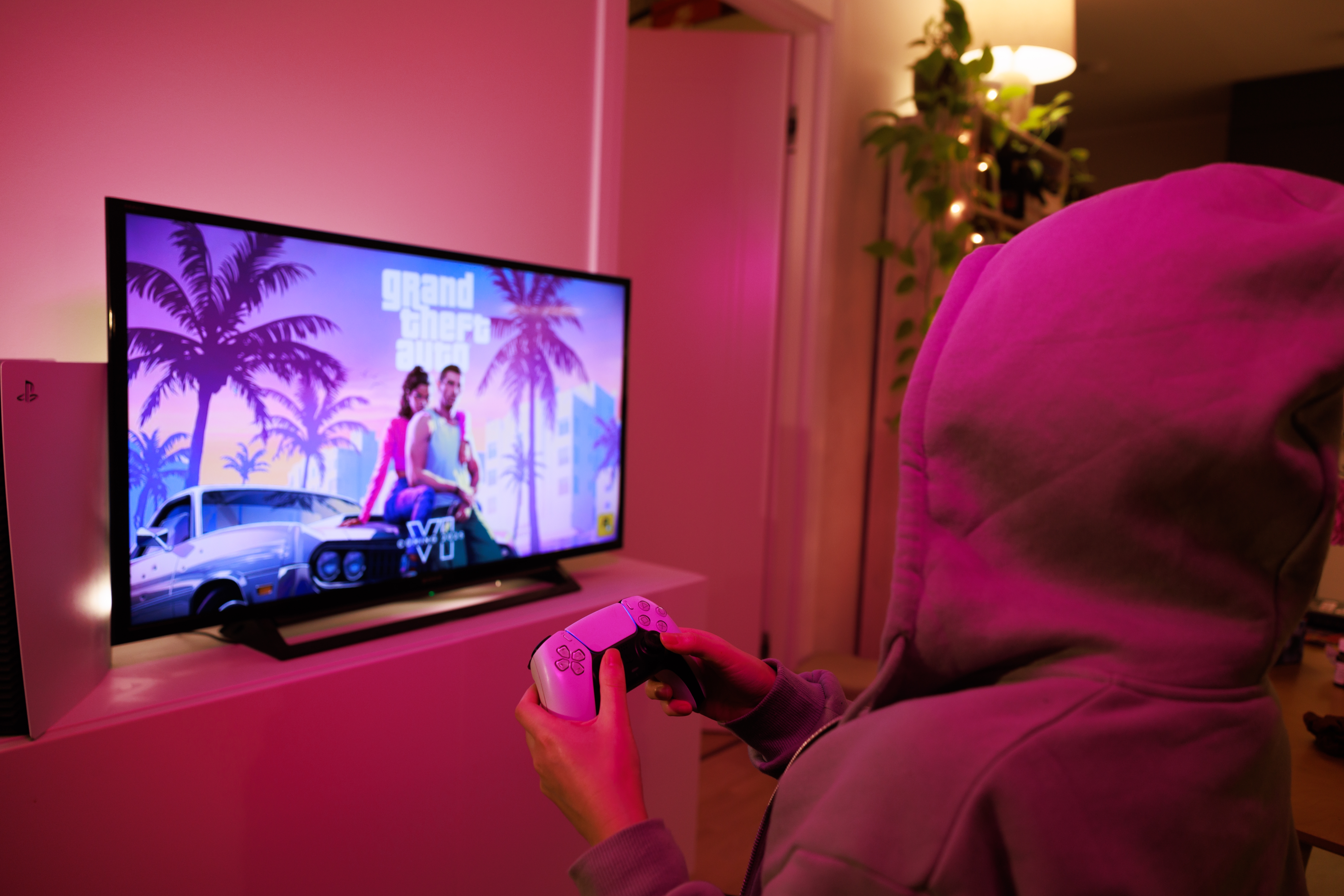 GTA VI vuelve a filtrarse con escenas de Lucia desnuda