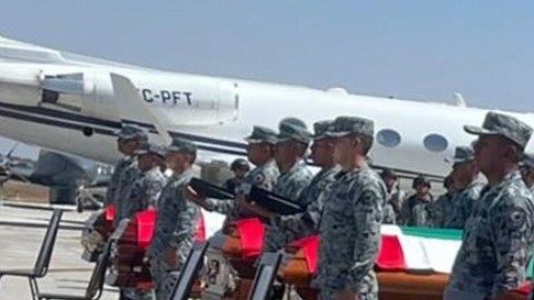 Homenaje a militares