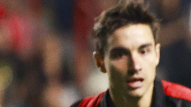 Tijuana, Baja California, 27 de febrero de 2025. Alvaro Angulo e Iván Tona, durante el partido correspondiente a la jornada 8 del torneo Clausura 2026 de la Liga BBVA MX, entre los Xolos de Tijuana y los Pumas de la UNAM, realizado en el estadio Caliente. Foto: Imago7/Alejandro Gutiérrez Mora